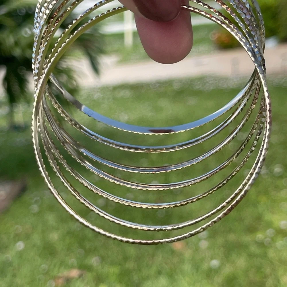 Chic Gold and Silver Textured Bangles - Picture 10 of 14